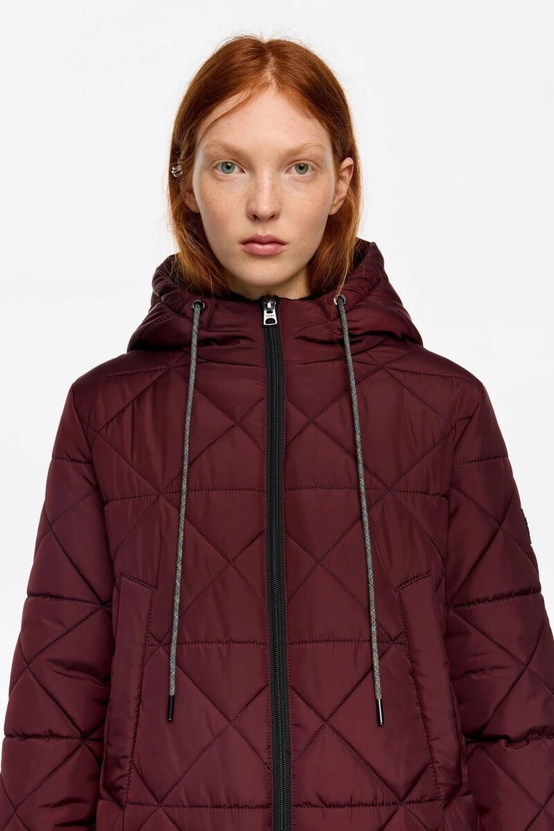 ABRIGO ACOLCHADO Bordo