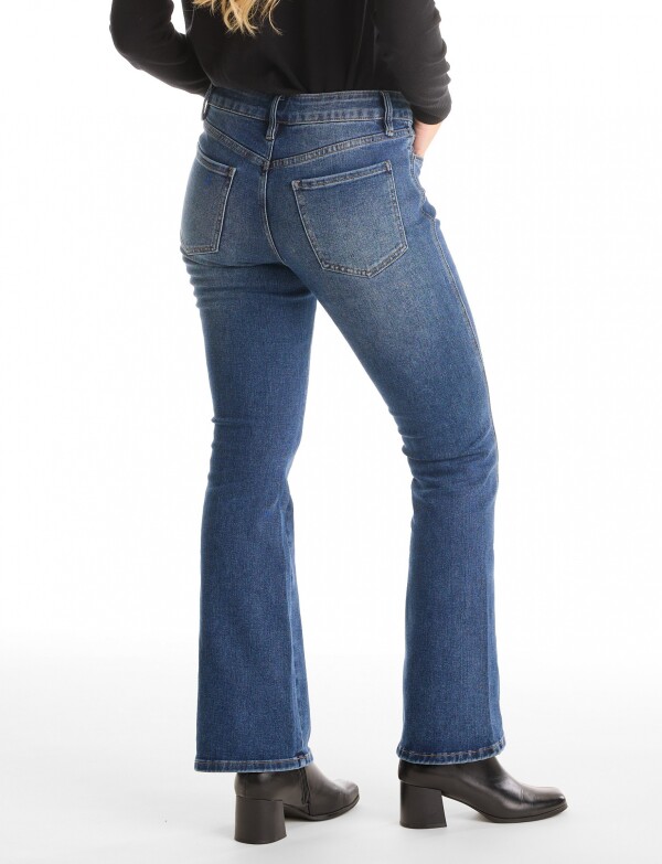 Jean Bootcut Costura Frontal JEAN OSCURO