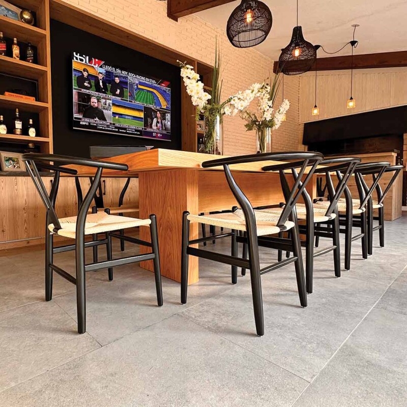 Silla Wishbone Negro con natural