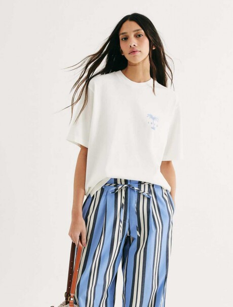 CAMISETA MANGA CURTA OVERSIZED BLANCO