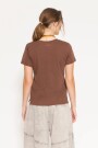 REMERA MUMI Chocolate