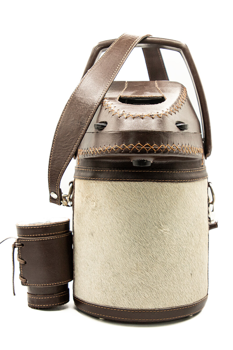 TERMO FORRADO EN CUERO CON PELO MARRON OSCURO