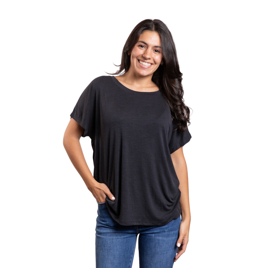 CHERRY REMERA BLACK
