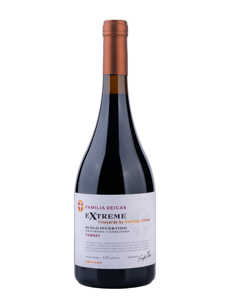Vino Familia Deicas Extreme Suelo Invertido Tannat 750 ml Vino Familia Deicas Extreme Suelo Invertido Tannat 750 ml