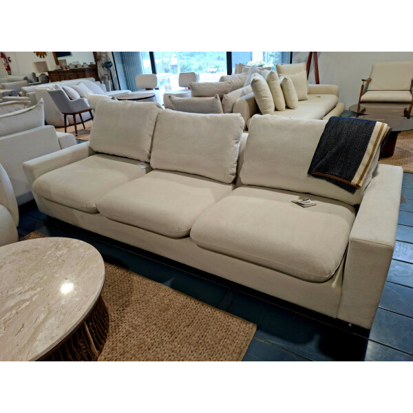 Sofá Verso (2.70m) Sofá Verso (2.70m)