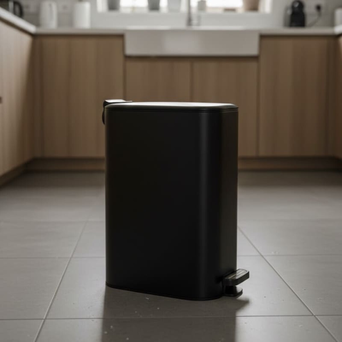 Tacho cesto de basura acero inoxidable 20L Rectangular con tapa a pedal 