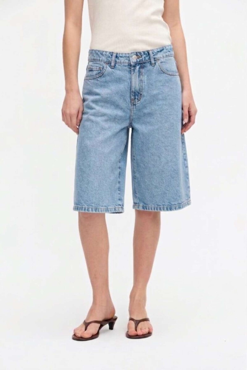 Short Emelia - Snow Blue 