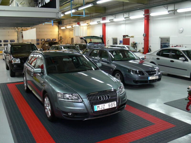 BERGO XL BALDOSAS BERGO XL HOT RED 110HR30X (38X38CM) ESP 10,1MM