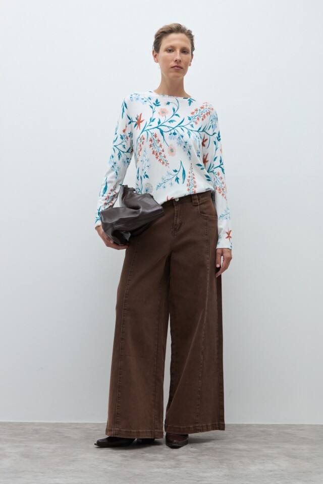 Sweater estampa floral crudo