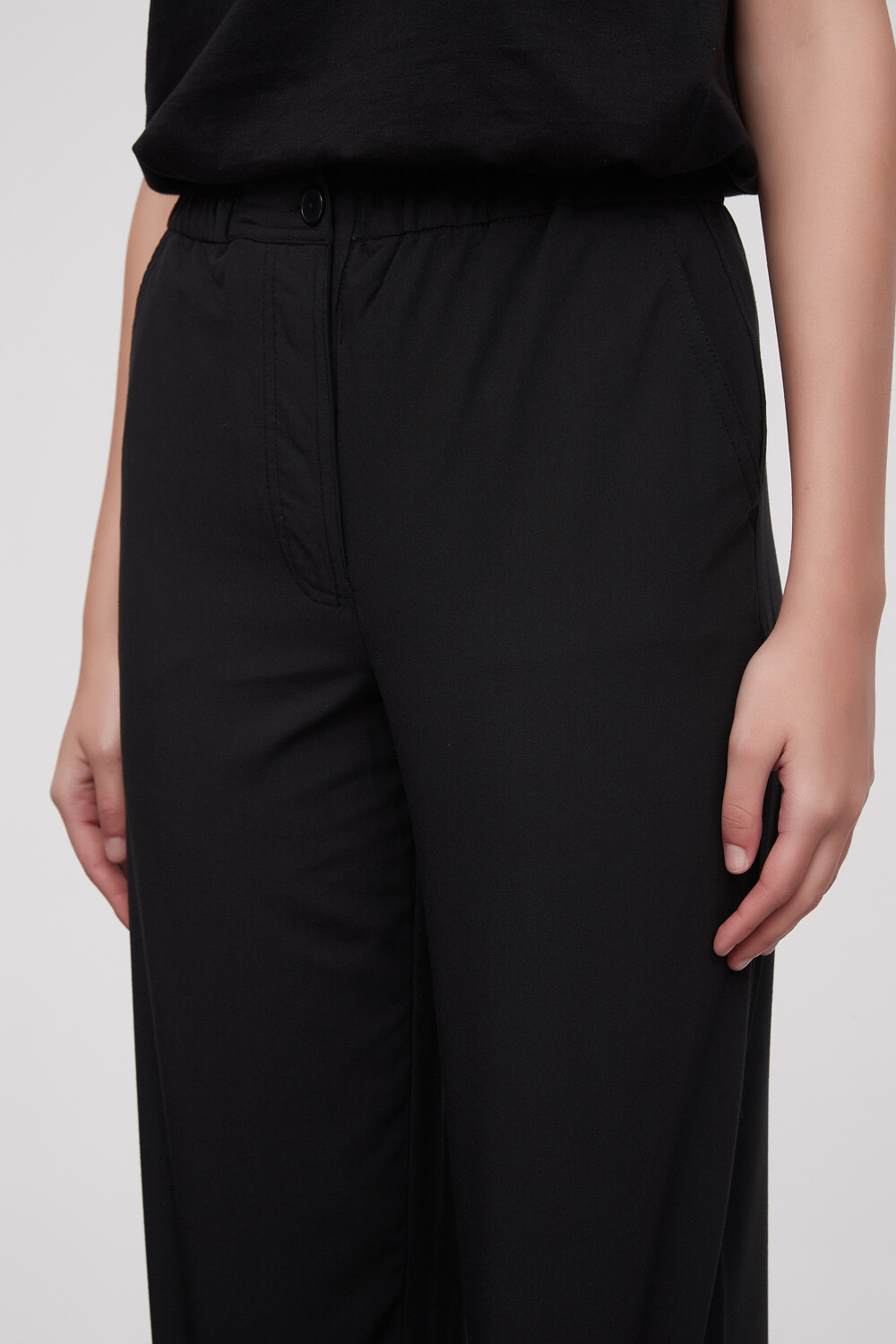 Pantalon Esniko Negro