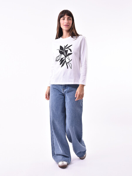 REMERA UPSALA VARIANTE 6