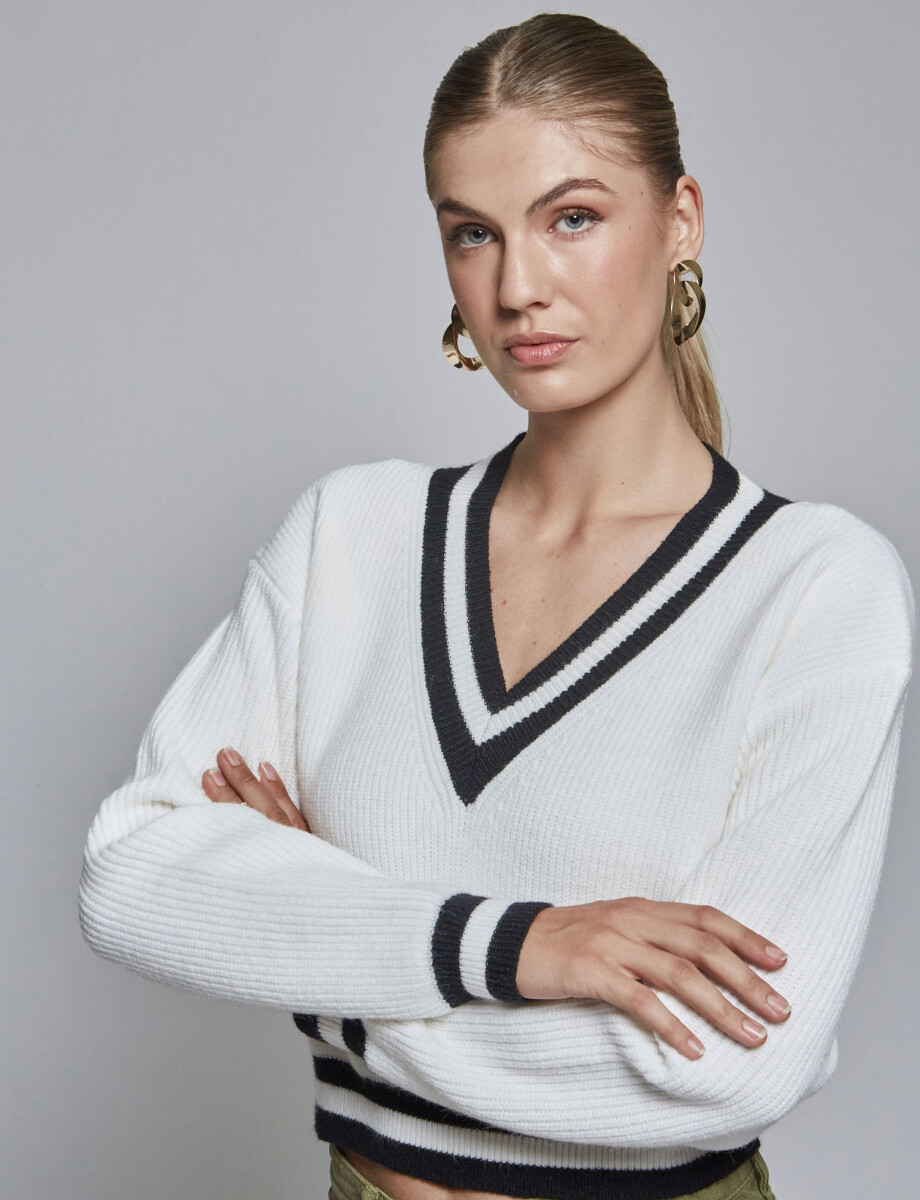 Sweater preppy blanco