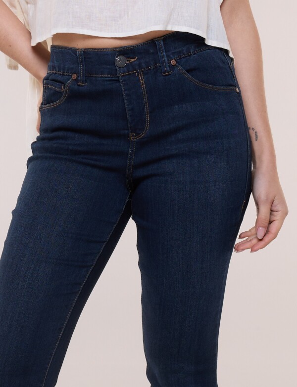 Jean Goddess JEAN OSCURO