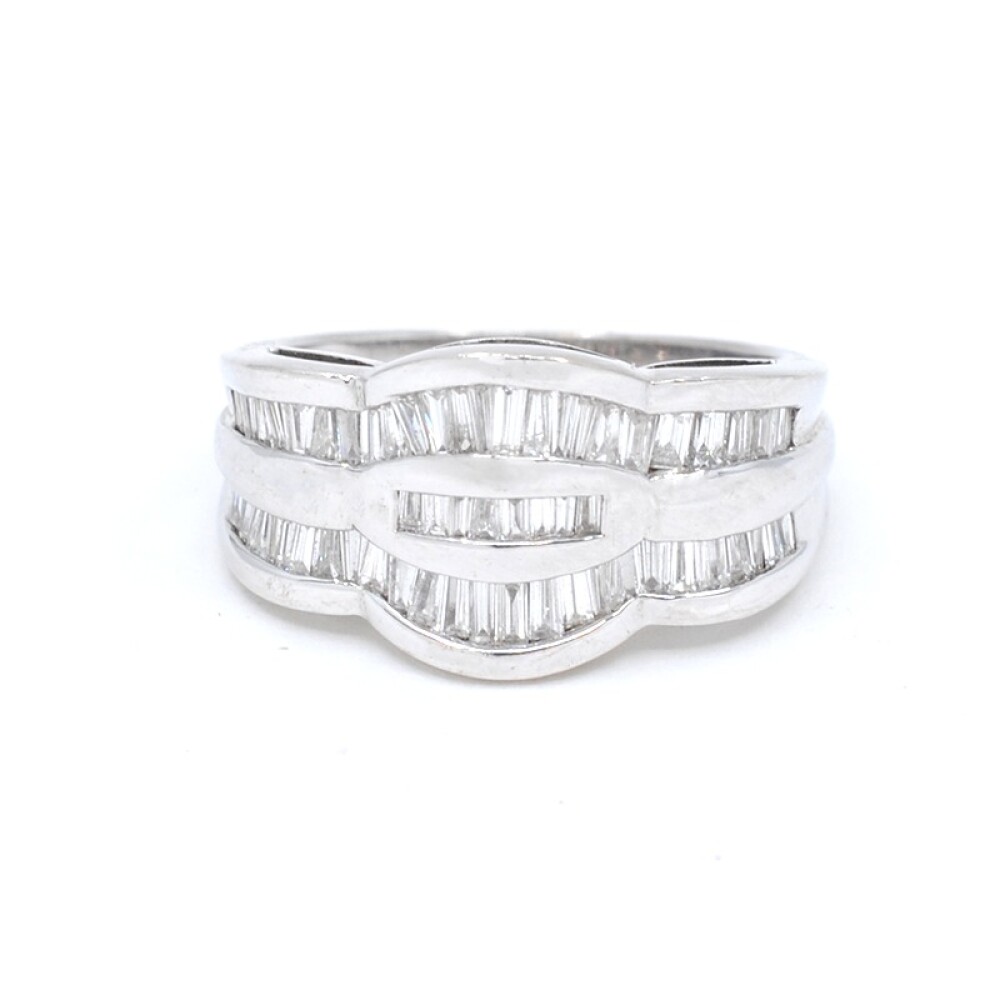 Anillo Oro Blanco 18Kts Y Brillantes. Anillo Oro Blanco 18Kts Y Brillantes.