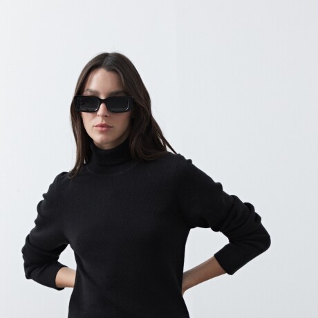 POLERA CAPANTI Negro