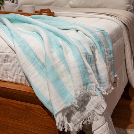 THROW LINO-Y-ALGODON VERDE RAFINA
