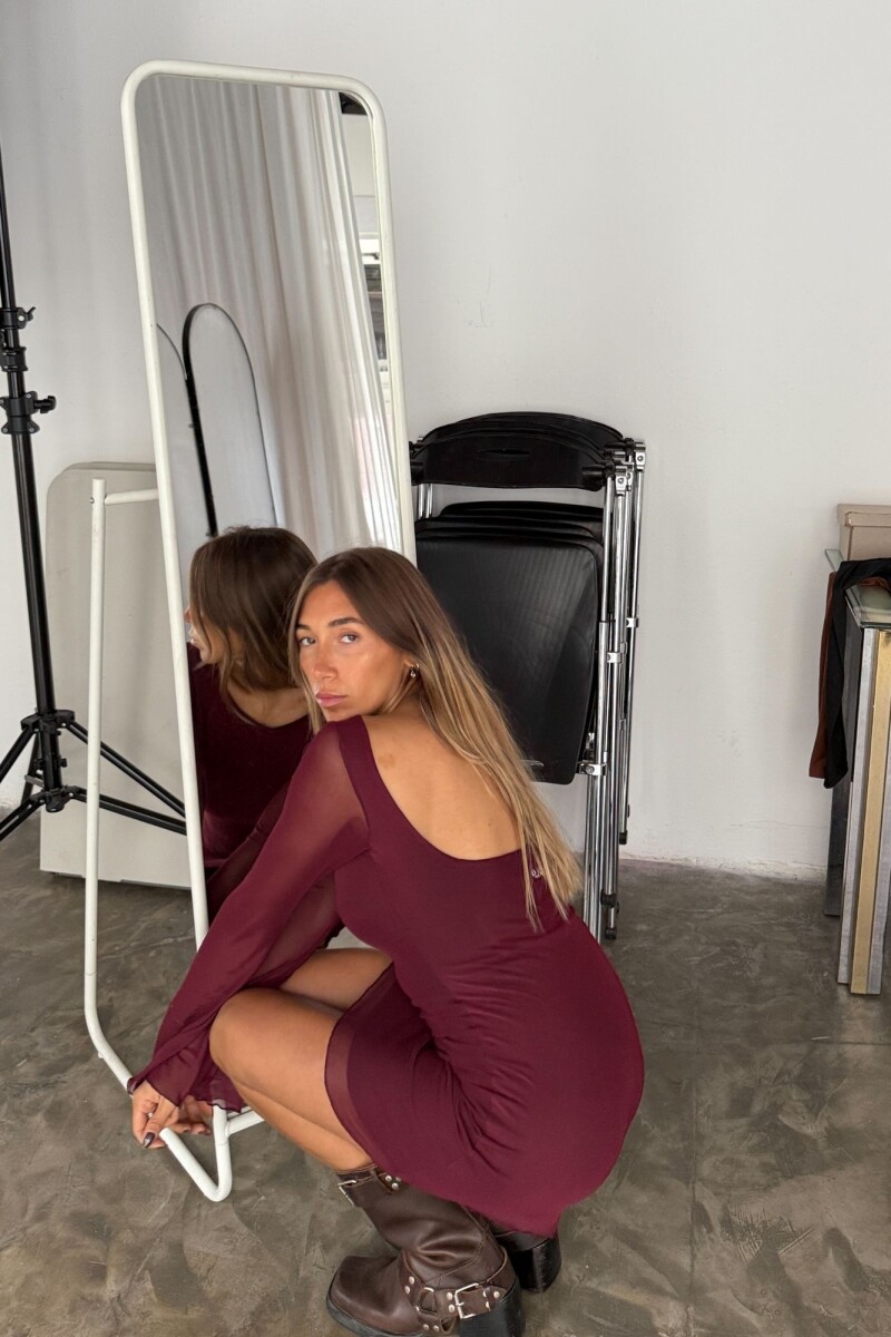 Vestido Imán Bordo