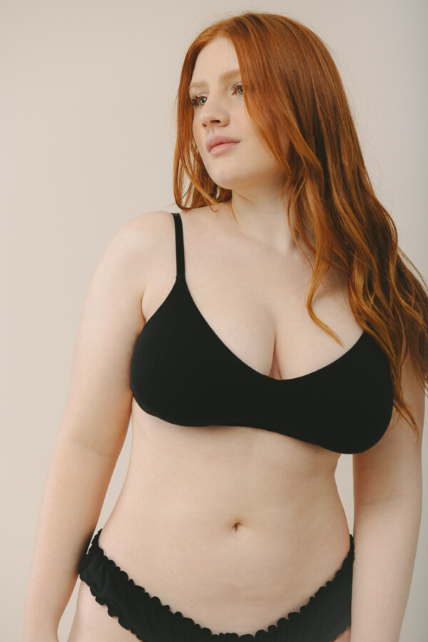 Soutien Triángulo Ana Algodón – Copa doble tejido y breteles regulables Negro