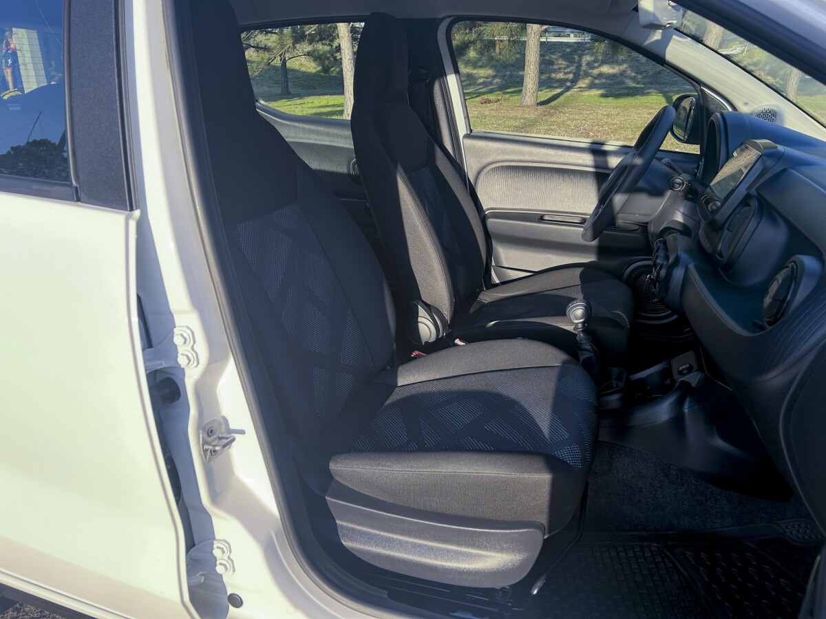 Fiat Mobi Like 1.0 Extra Full | Permuta / Financia Fiat Mobi Like 1.0 Extra Full | Permuta / Financia