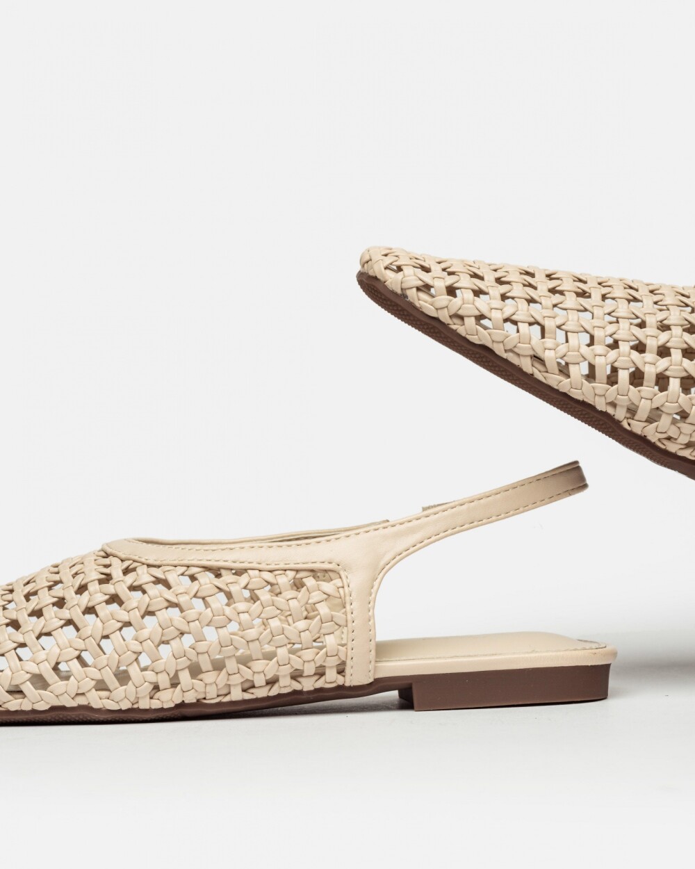 Mule Alina en efecto cuero metalizado Vison