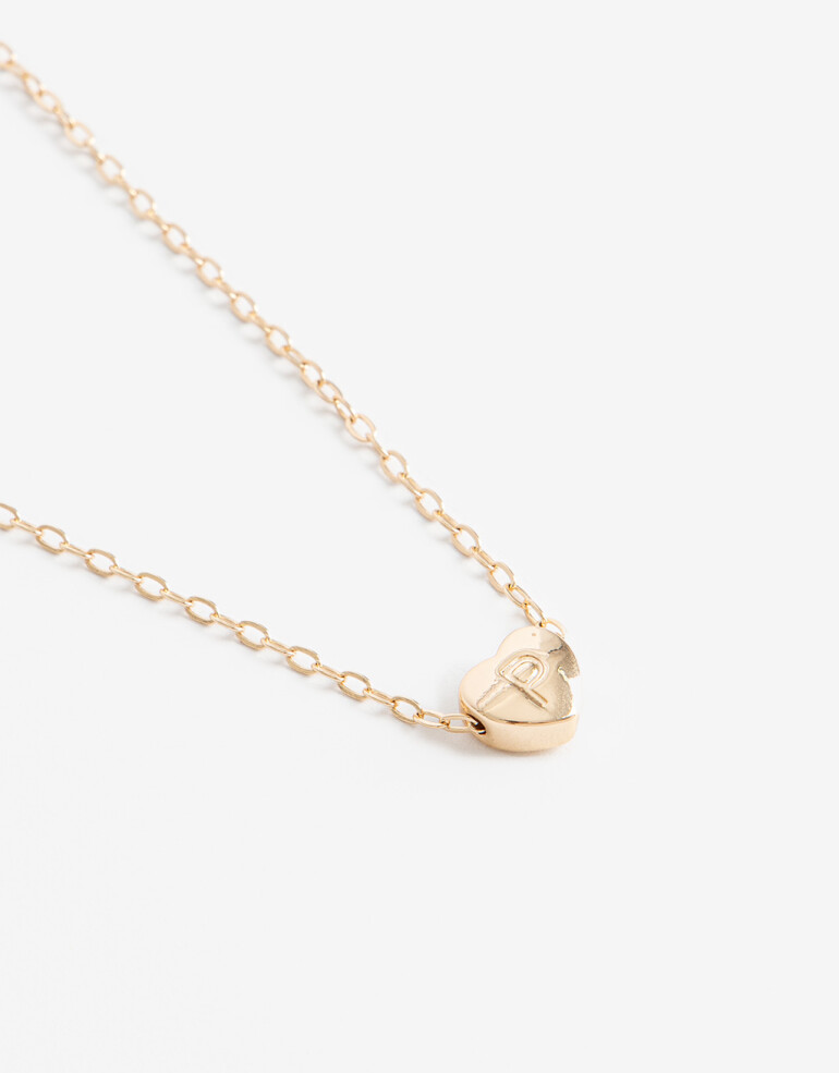 Cadena Corta con Dije Metal Cadena Con Dije Corazón Inicial "p" - Dorado