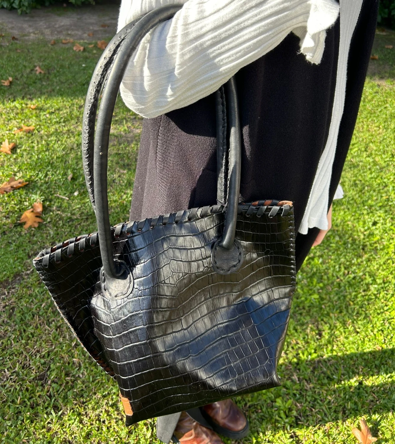 Medium All Season Bag - Negro