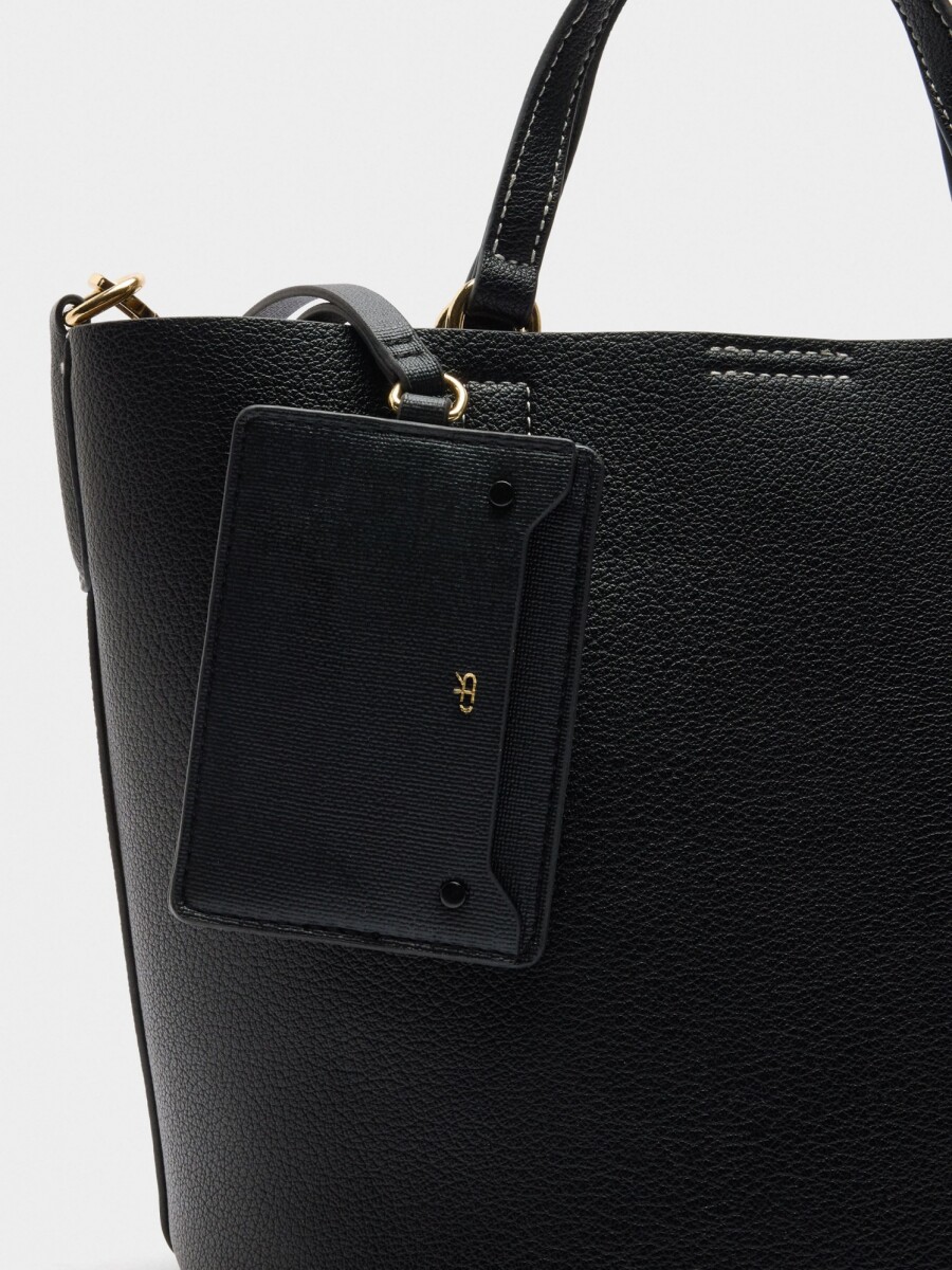 Bolso Tote Con Colgante negro
