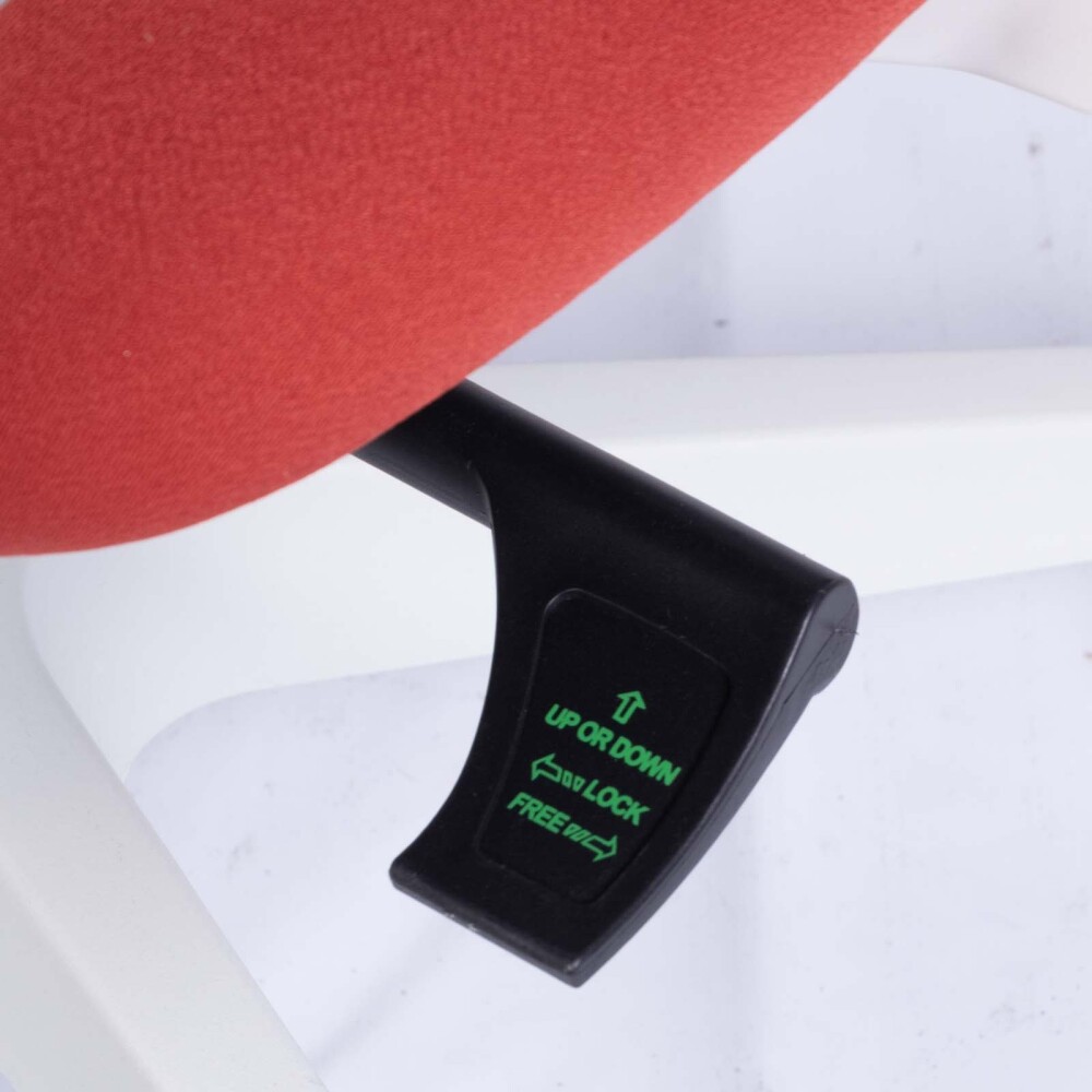 SILLA DE OFICINA MALLA BLANCO DAMASCO