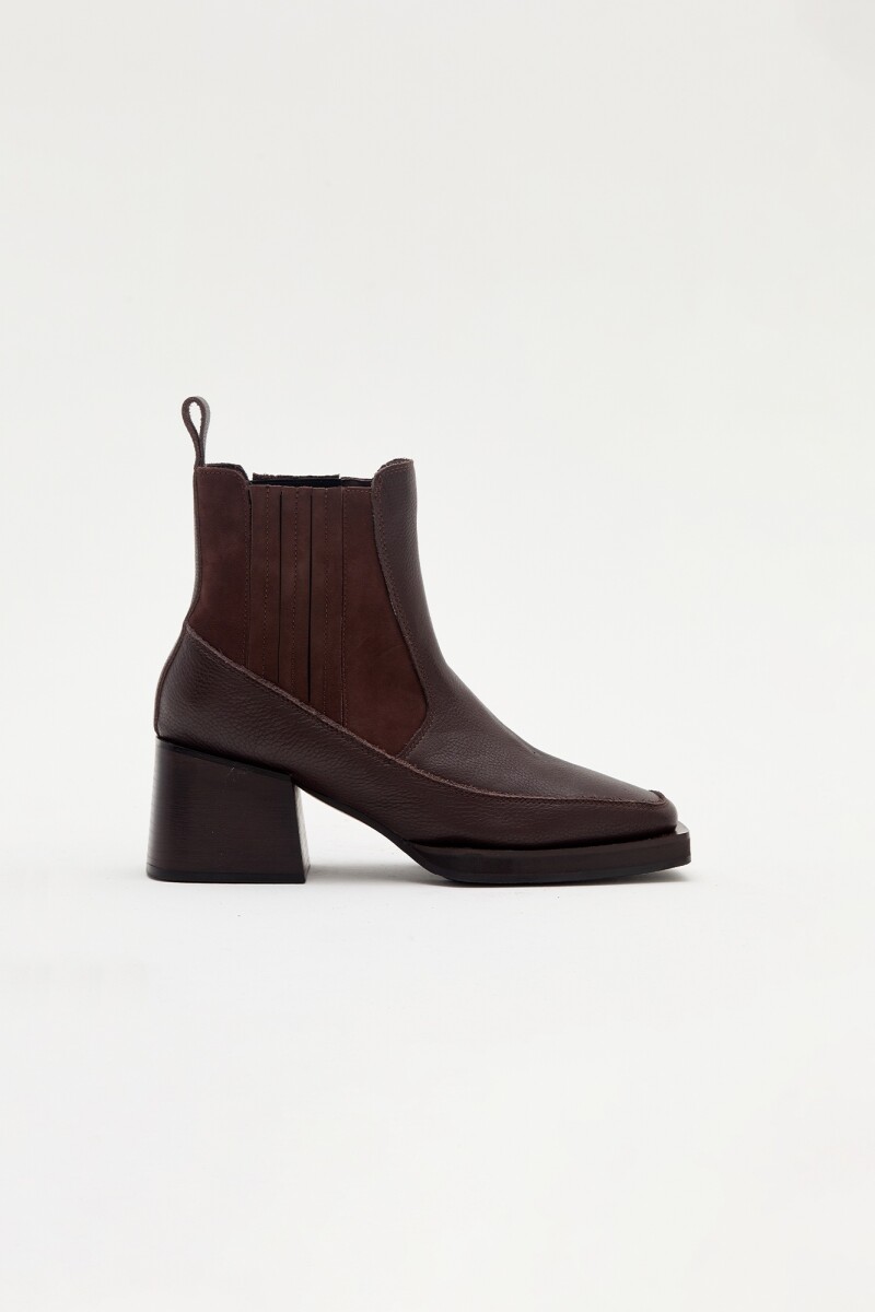 Bota Mika - Chocolate 