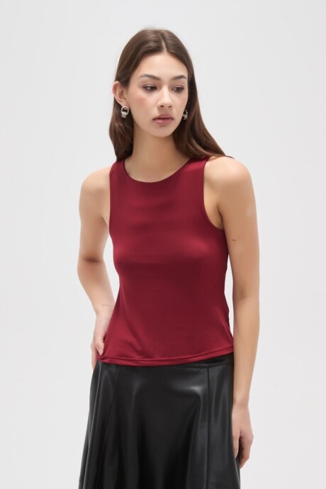 Musculosa Onesti Cereza Oscuro