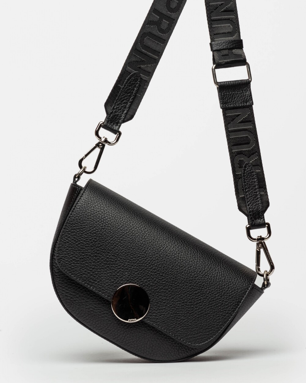 Bandolera The Circle En Cuero Graneado Negro