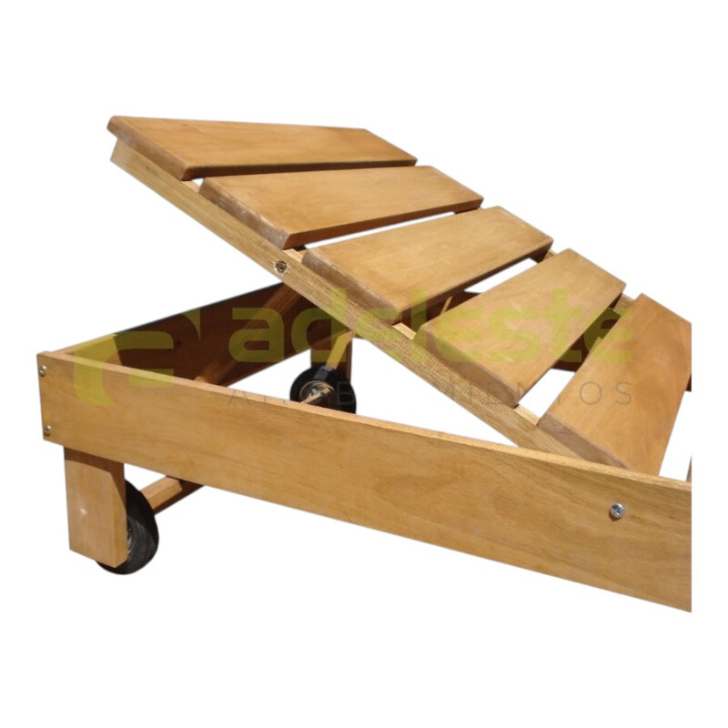 Reposera Camastro de Madera con Ruedas Reposera Camastro de Madera con Ruedas