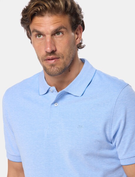 REMERA POLO LISA PIQUÉ Celeste