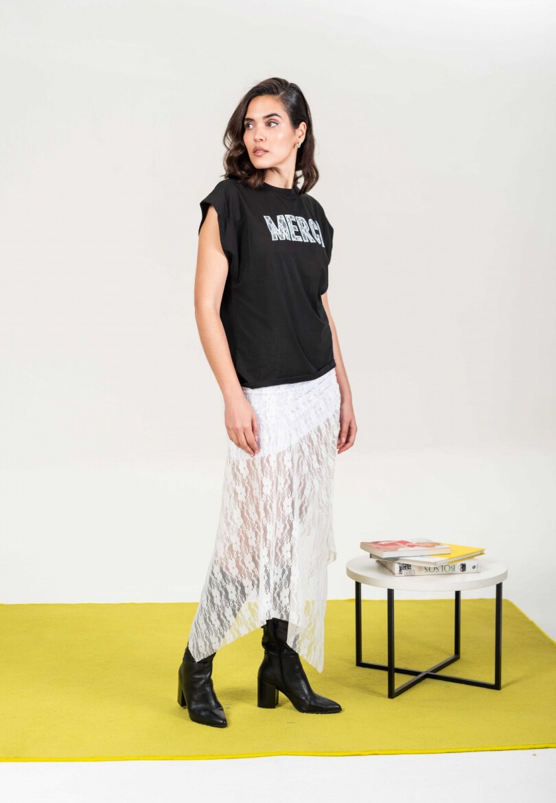 Remera Francia Negro