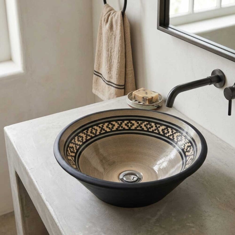 Bacha de Apoyo Conica Pampa Negro — Bagno & Company