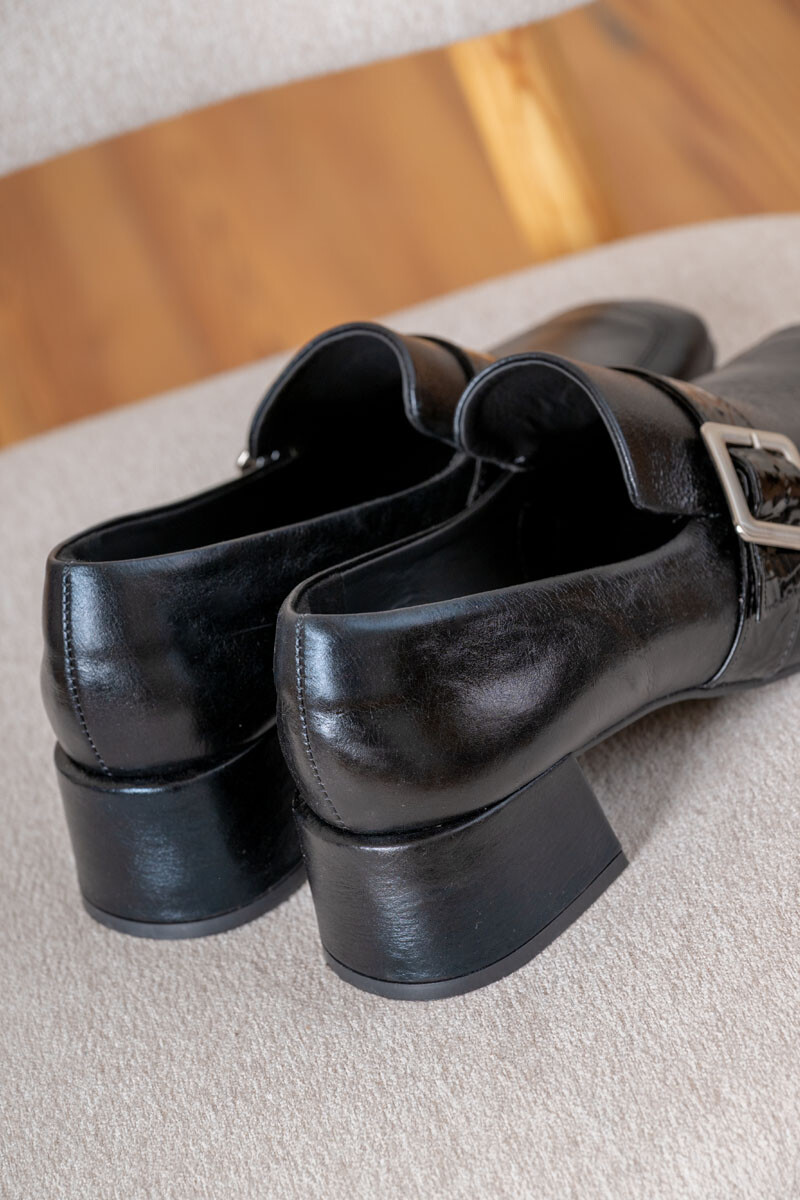 Mocasin elo Negro