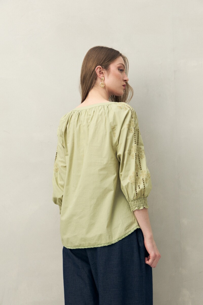 BLUSA NALARA Verde Oliva