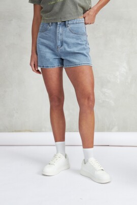SHORT FEDE AZUL CLARO