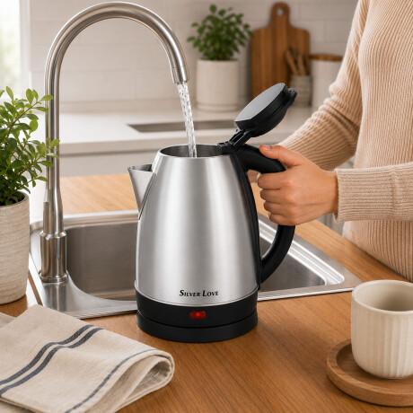 Jarra Eléctrica 2L Acero Inoxidable Silver Love Plateado