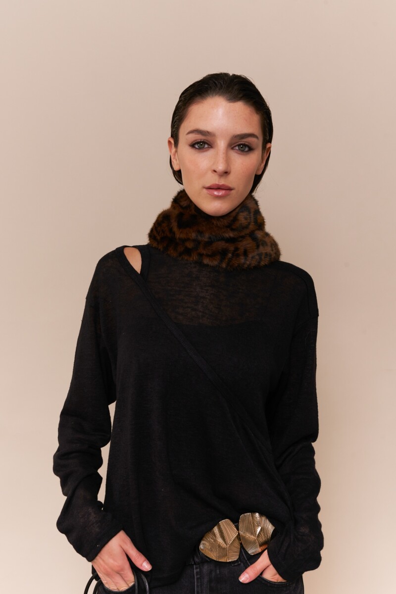Remera Umi NEGRO