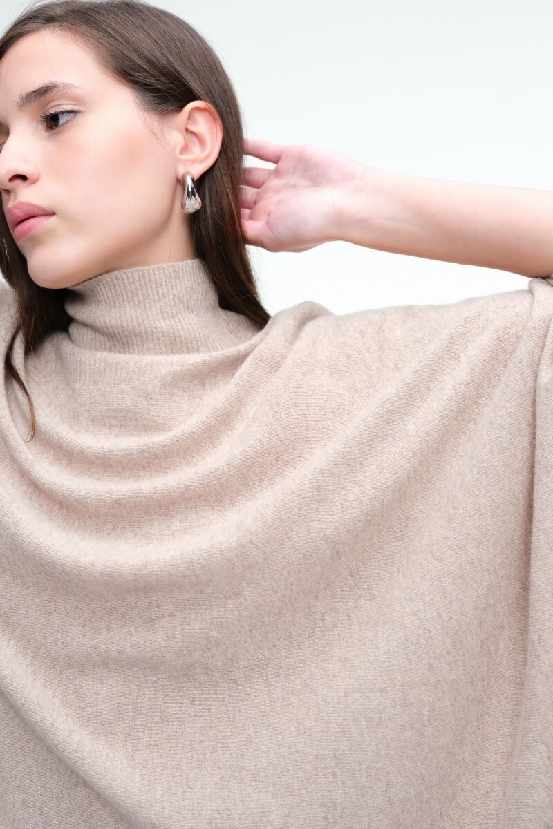 PONCHO TEJIDO Beige