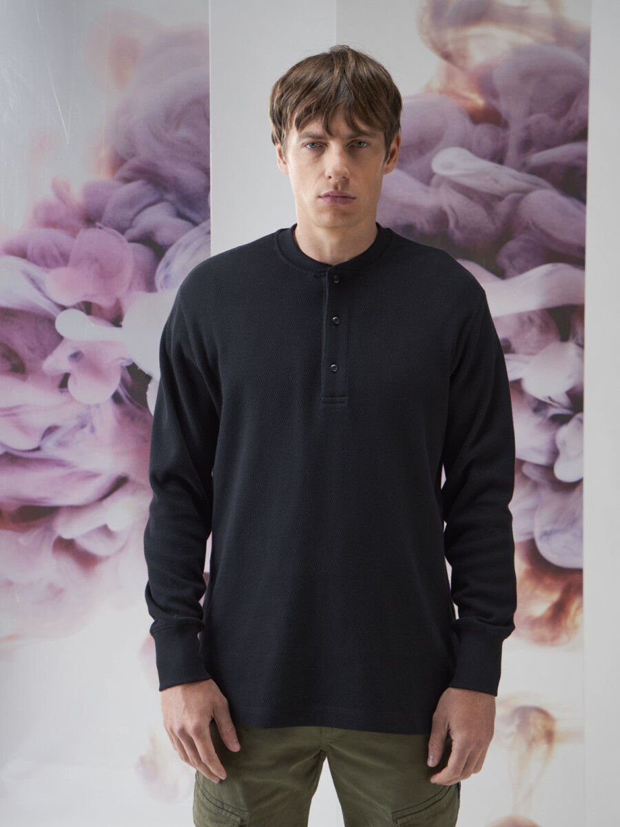 FLEECE BURDEOS - NEGRO 