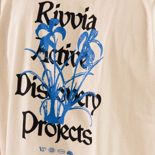 Remera Rivvia Bloom Stack - Beige Remera Rivvia Bloom Stack - Beige