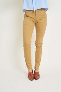 PANTALÓN REMEI Beige