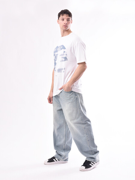 REMERA BLUR BLANCO