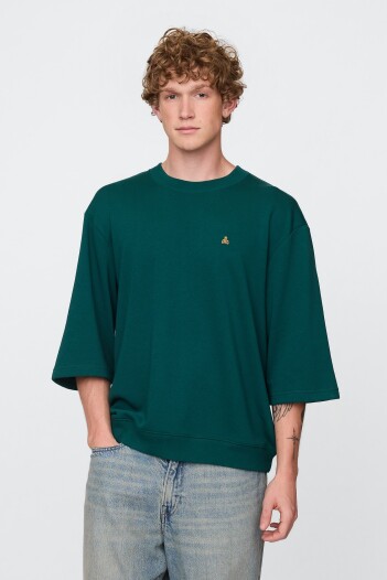 Remera Oversized Oso Brannan Hombre Rain Forest 19-5232 Tc