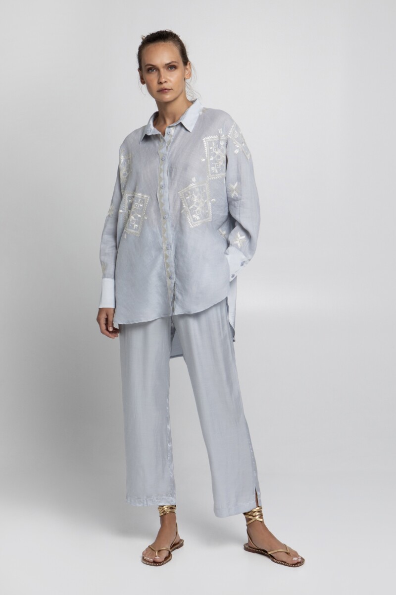 CAMISA BORDADA Gris