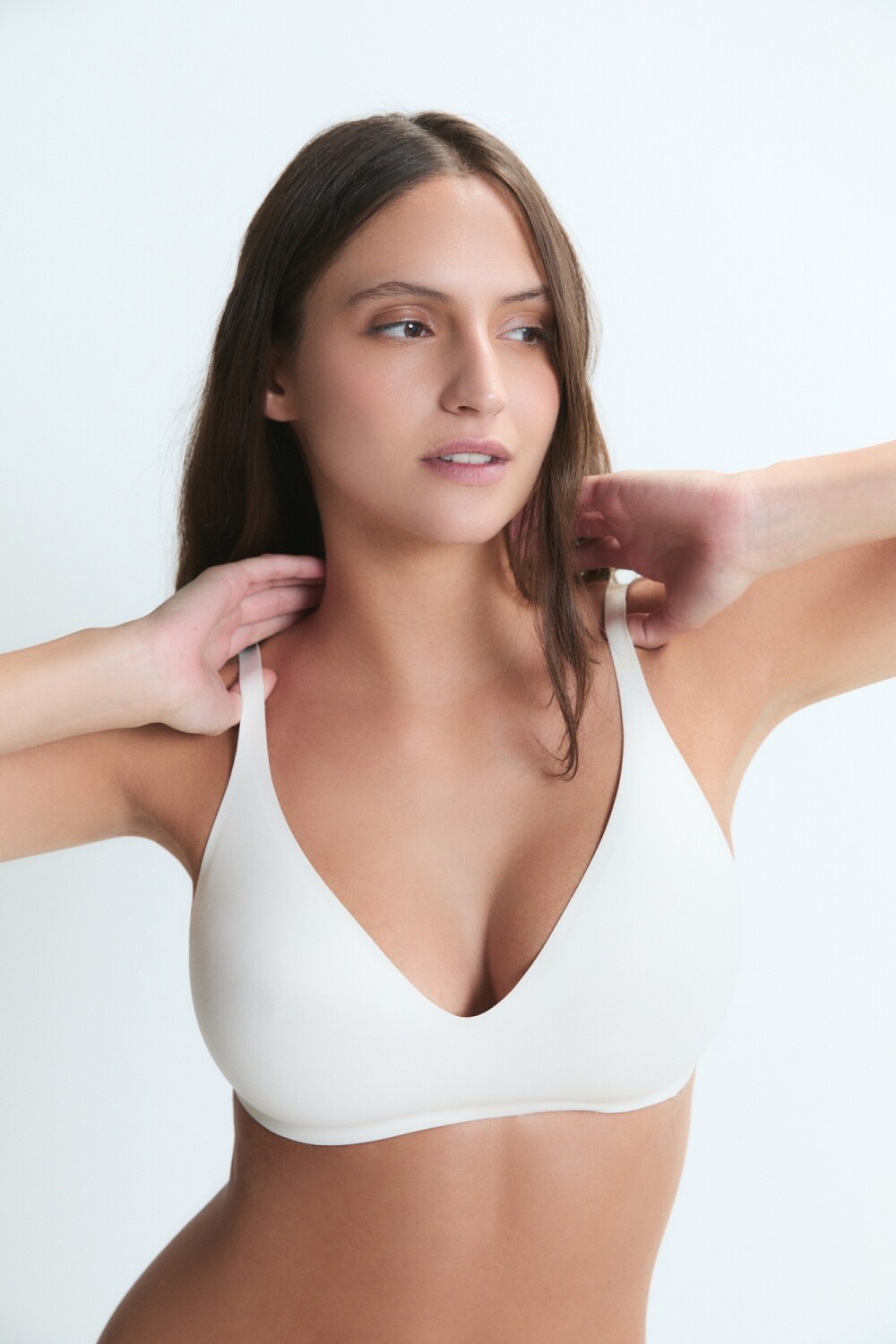 SIN ARO INVISIBLE BRA Off White