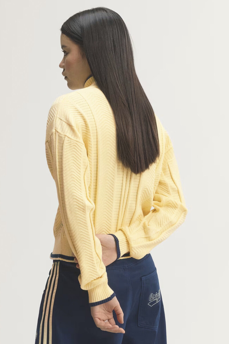 CAMPERA DE PUNTO TRENZADO FIRE Amarillo