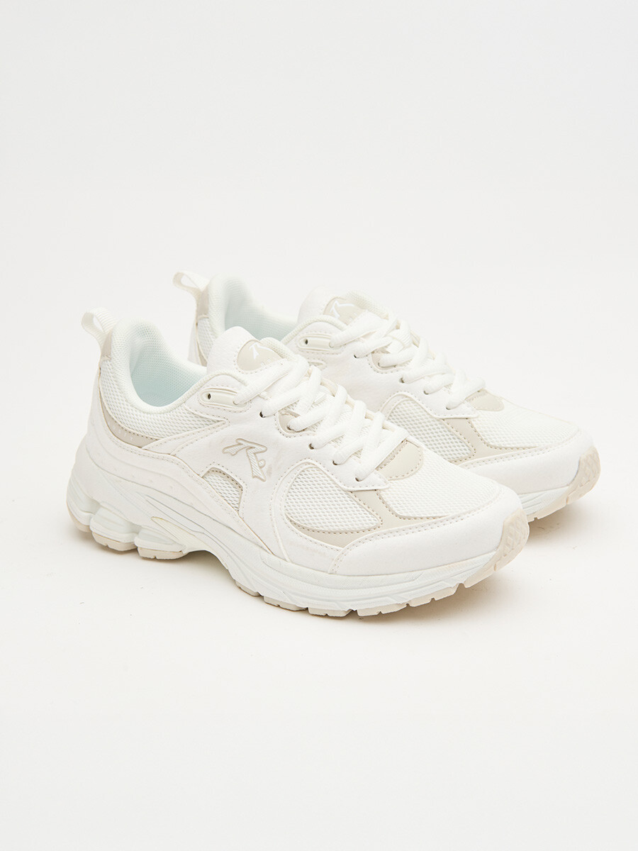 CHAMPIONES BAMBI RUSTY - Blanco 